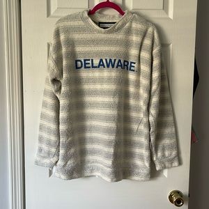 Woolly Threads Delaware sweatshirt